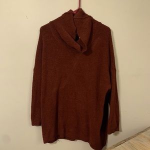 Maroon sweater